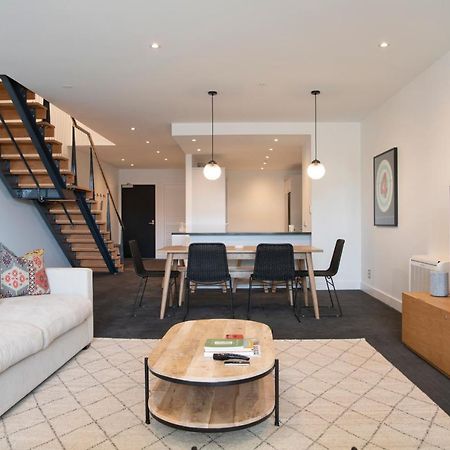 Loft At Shed 5 - Ahuriri Holiday Apartment 네이피어 외부 사진